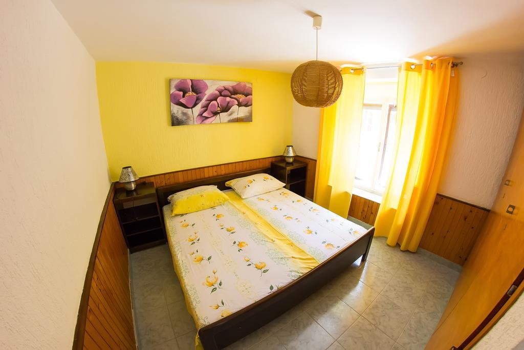 Apartments Stefanovski Paradiso ヴェリ・ロシニュ 部屋 写真