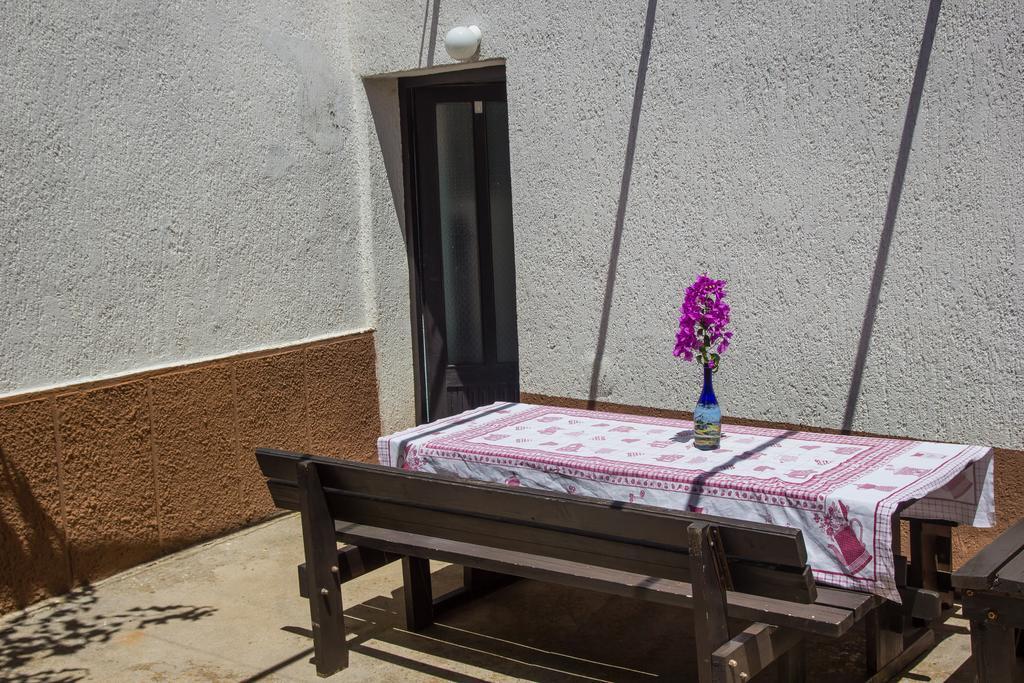 Apartments Stefanovski Paradiso ヴェリ・ロシニュ 部屋 写真