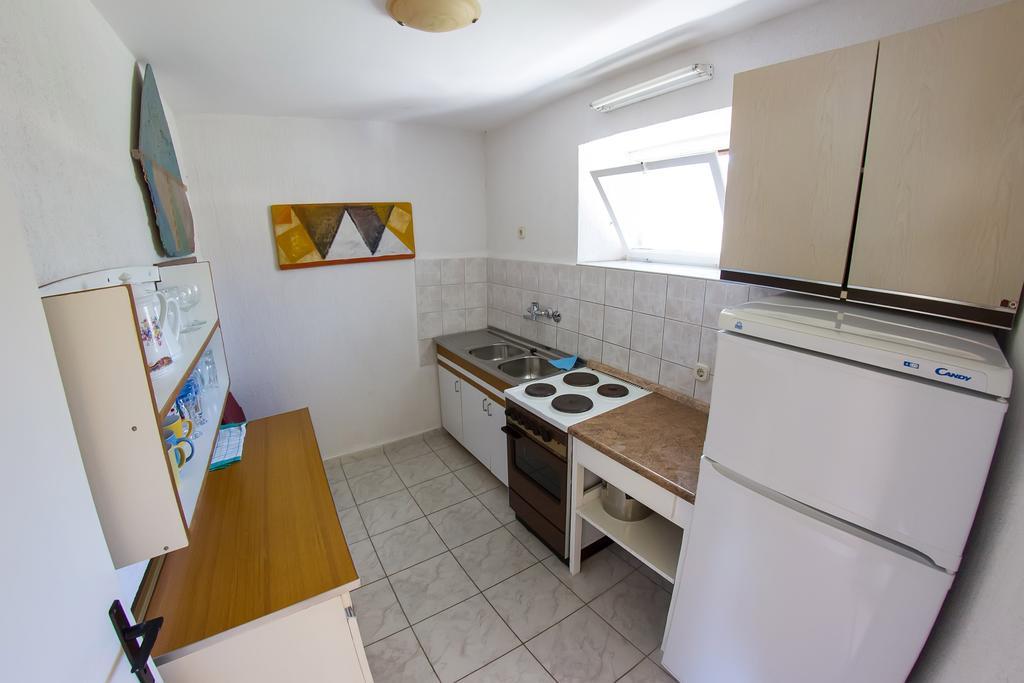 Apartments Stefanovski Paradiso ヴェリ・ロシニュ 部屋 写真