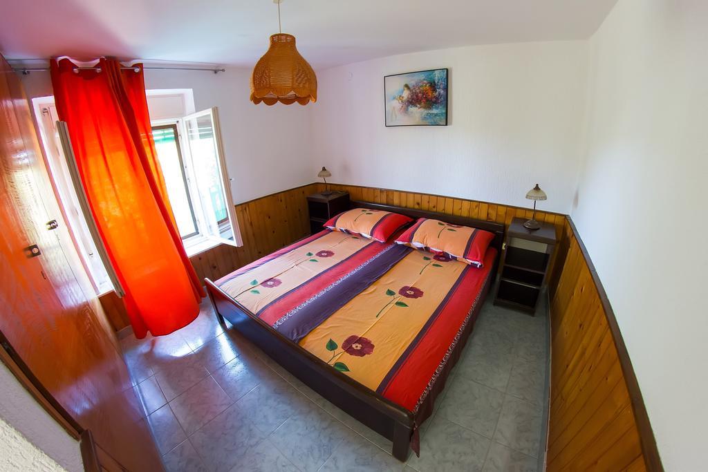 Apartments Stefanovski Paradiso ヴェリ・ロシニュ 部屋 写真